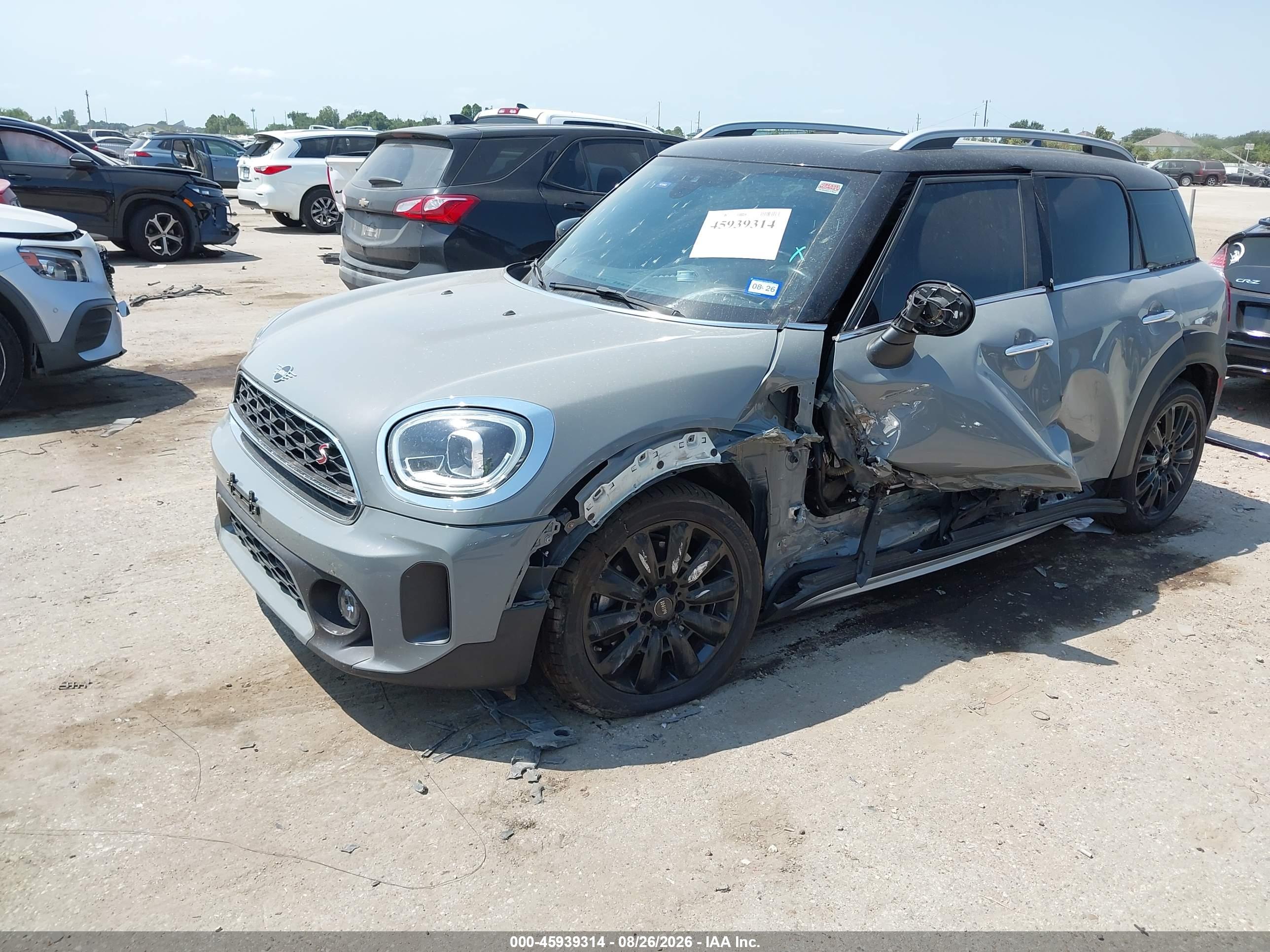 2022 MINI COUNTRYMAN COOPER S — I2