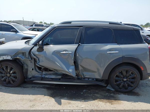 2022 MINI COUNTRYMAN COOPER S — I6