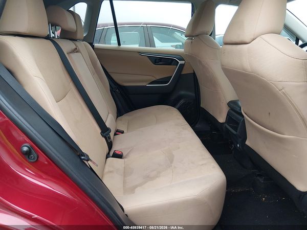 2019 TOYOTA RAV4 LE