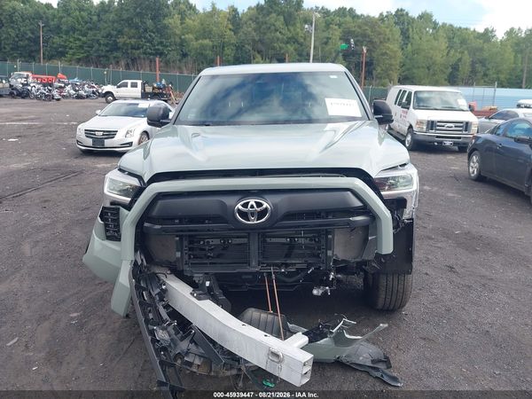 2026 TOYOTA TUNDRA SR5 CREWMAX 5.5' BED