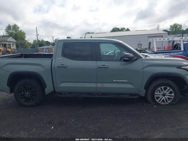 2026 TOYOTA TUNDRA SR5 CREWMAX 5.5' BED