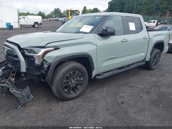 2026 TOYOTA TUNDRA SR5 CREWMAX 5.5' BED