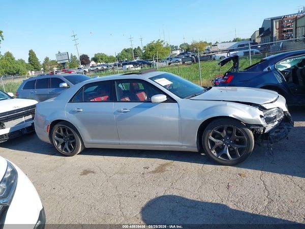 2020 CHRYSLER 300 300S — I116