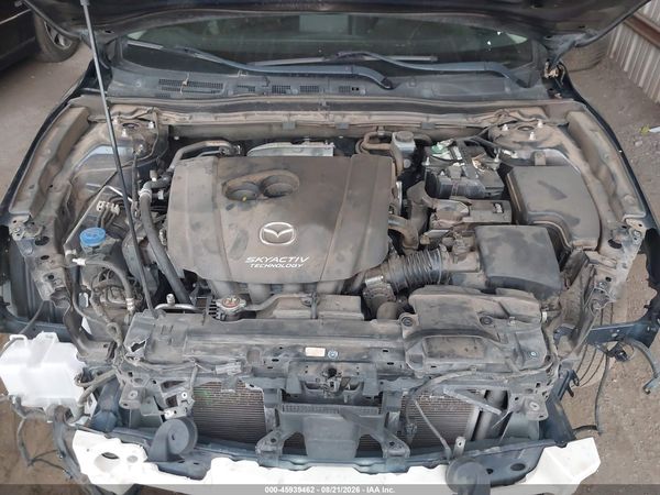 2017 MAZDA MAZDA3 TOURING — I10