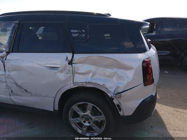 2025 MINI COUNTRYMAN COOPER S — I152