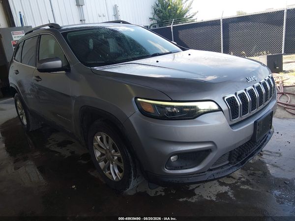 2019 JEEP CHEROKEE LATITUDE FWD — I1