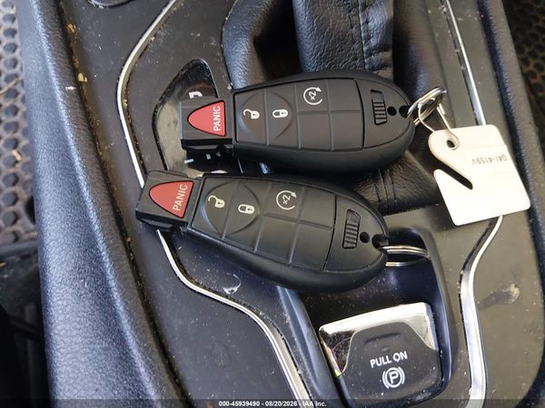2019 JEEP CHEROKEE LATITUDE FWD — I11