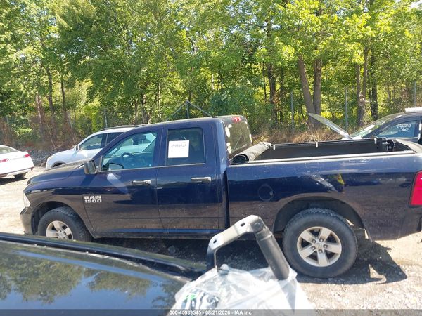 2018 RAM 1500 EXPRESS  4X4 6'4 BOX