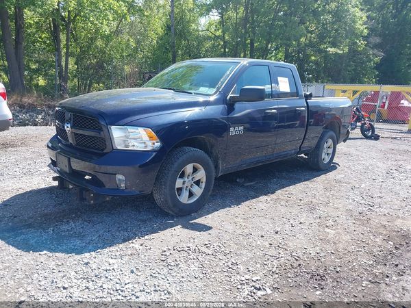 2018 RAM 1500 EXPRESS  4X4 6'4 BOX