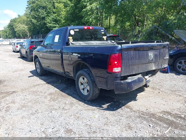 2018 RAM 1500 EXPRESS  4X4 6'4 BOX
