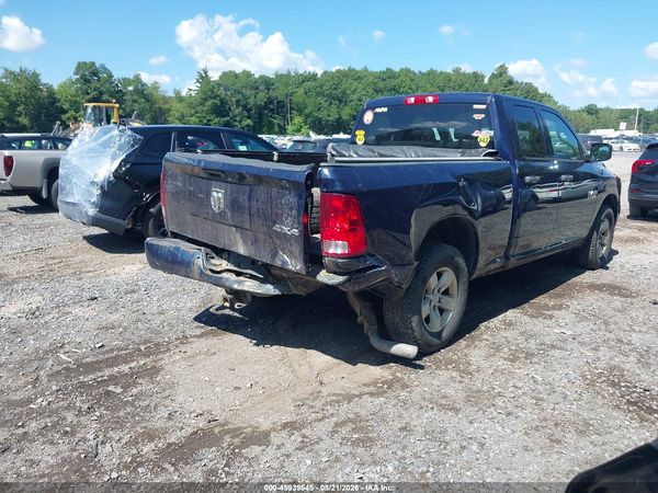 2018 RAM 1500 EXPRESS  4X4 6'4 BOX
