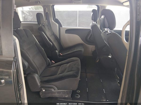 2018 DODGE GRAND CARAVAN SE — I8