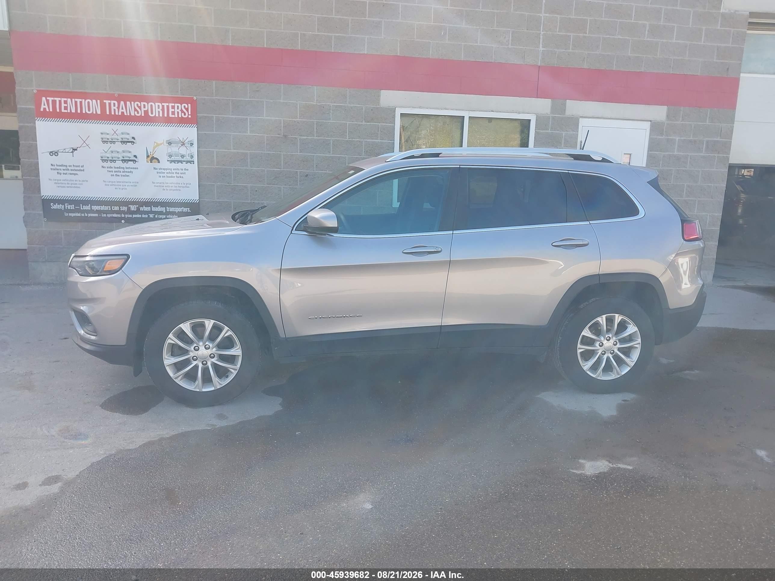 2019 JEEP CHEROKEE LATITUDE 4X4