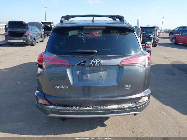 2018 TOYOTA RAV4 XLE