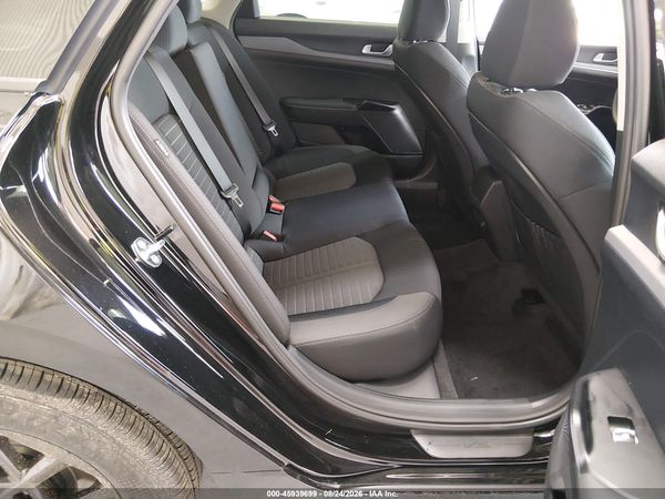 2026 KIA K5 LXS FWD