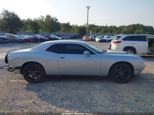 2021 DODGE CHALLENGER SXT