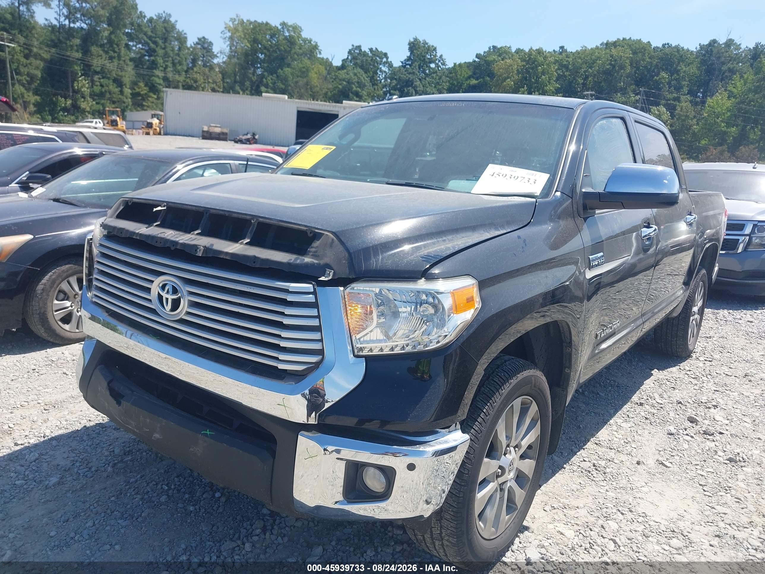 2017 TOYOTA TUNDRA LIMITED 5.7L V8 — I2