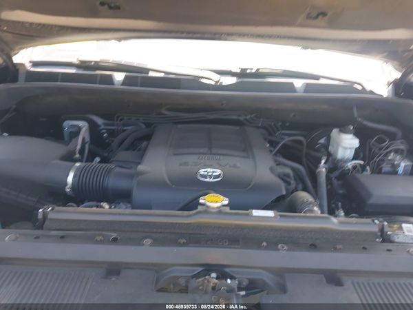 2017 TOYOTA TUNDRA LIMITED 5.7L V8 — I10
