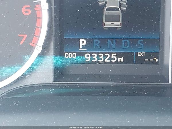 2017 TOYOTA TUNDRA LIMITED 5.7L V8 — I118