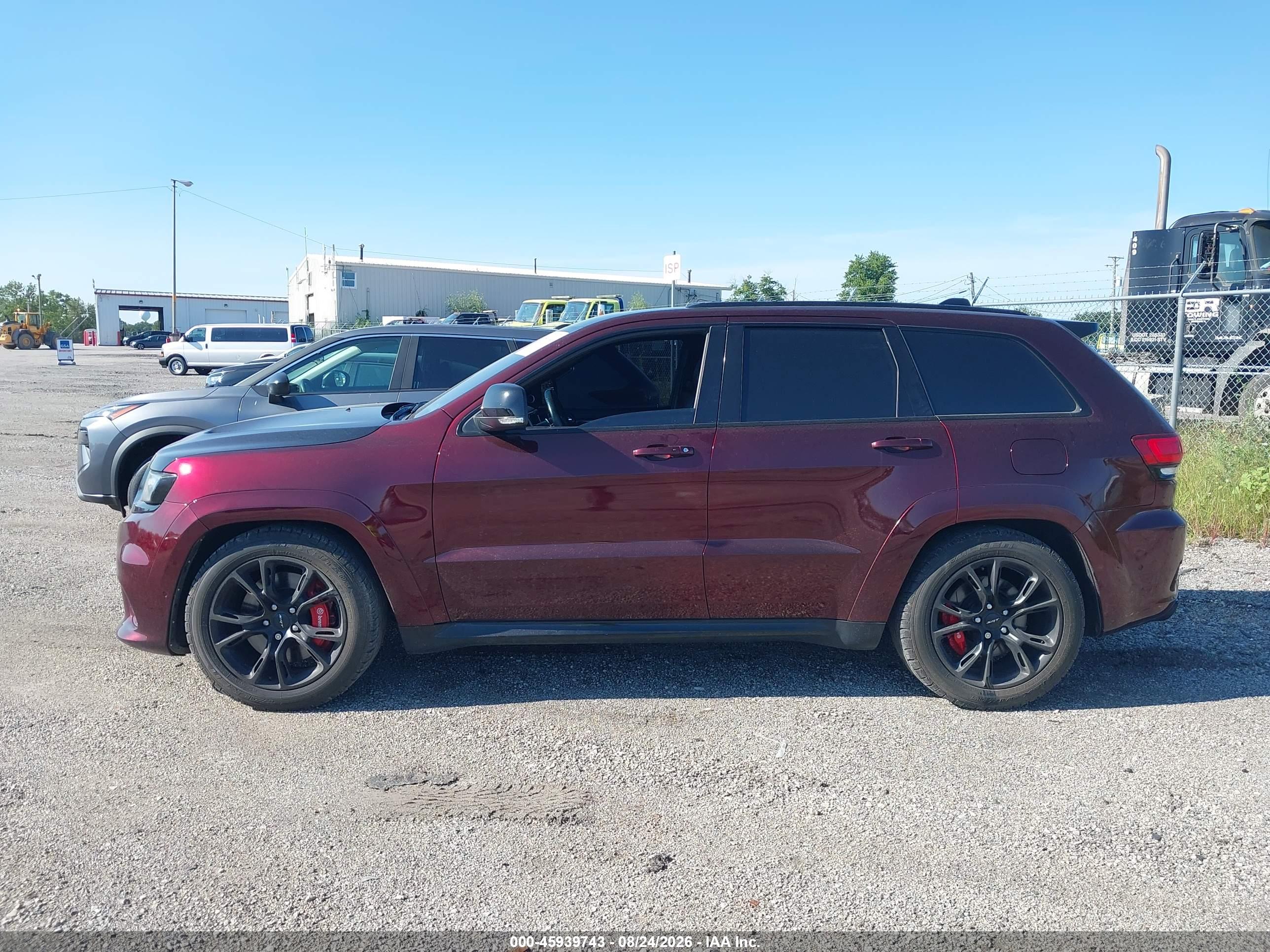 2017 JEEP GRAND CHEROKEE SRT