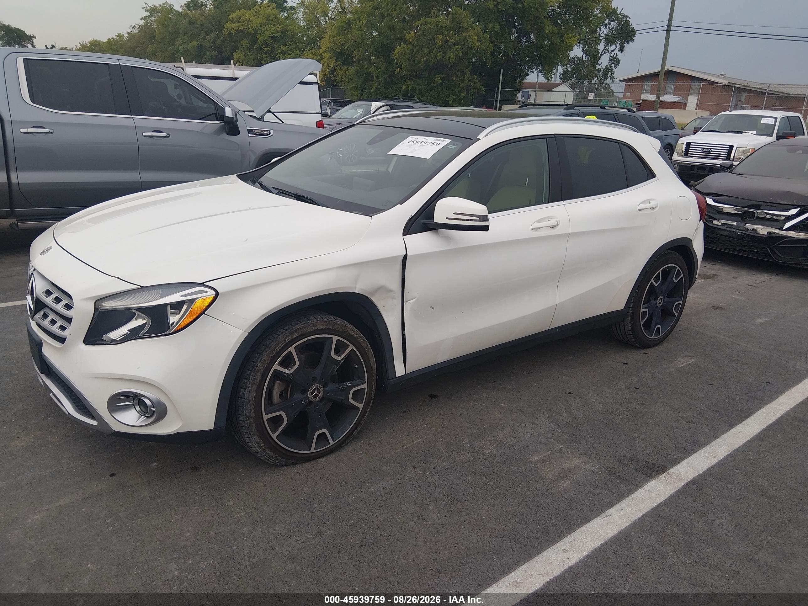 2019 MERCEDES-BENZ GLA 250 4MATIC — I2