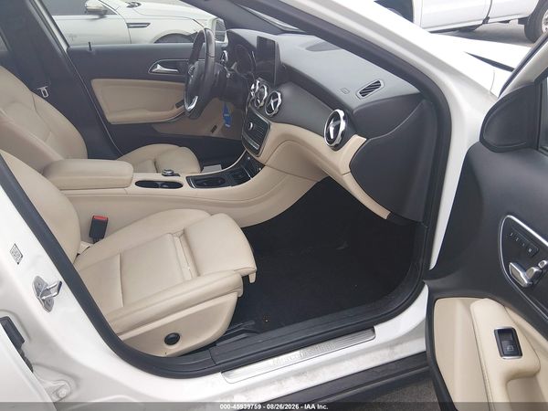 2019 MERCEDES-BENZ GLA 250 4MATIC — I5