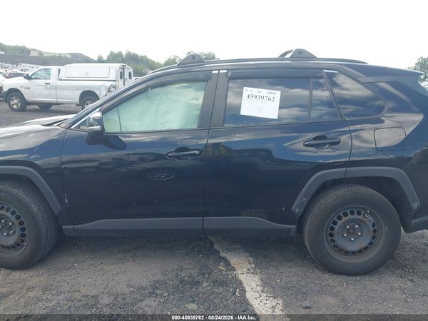 2019 TOYOTA RAV4 LE — I117
