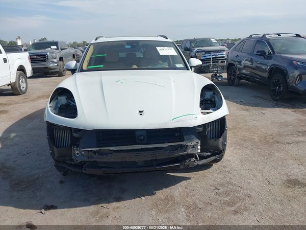 2017 PORSCHE MACAN S