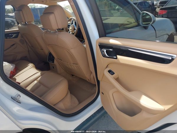 2017 PORSCHE MACAN S
