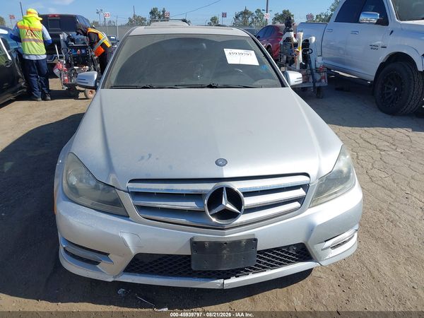 2013 MERCEDES-BENZ C 250 SPORT