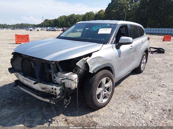 2022 TOYOTA HIGHLANDER L — I6