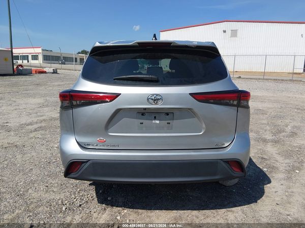 2022 TOYOTA HIGHLANDER L — I119