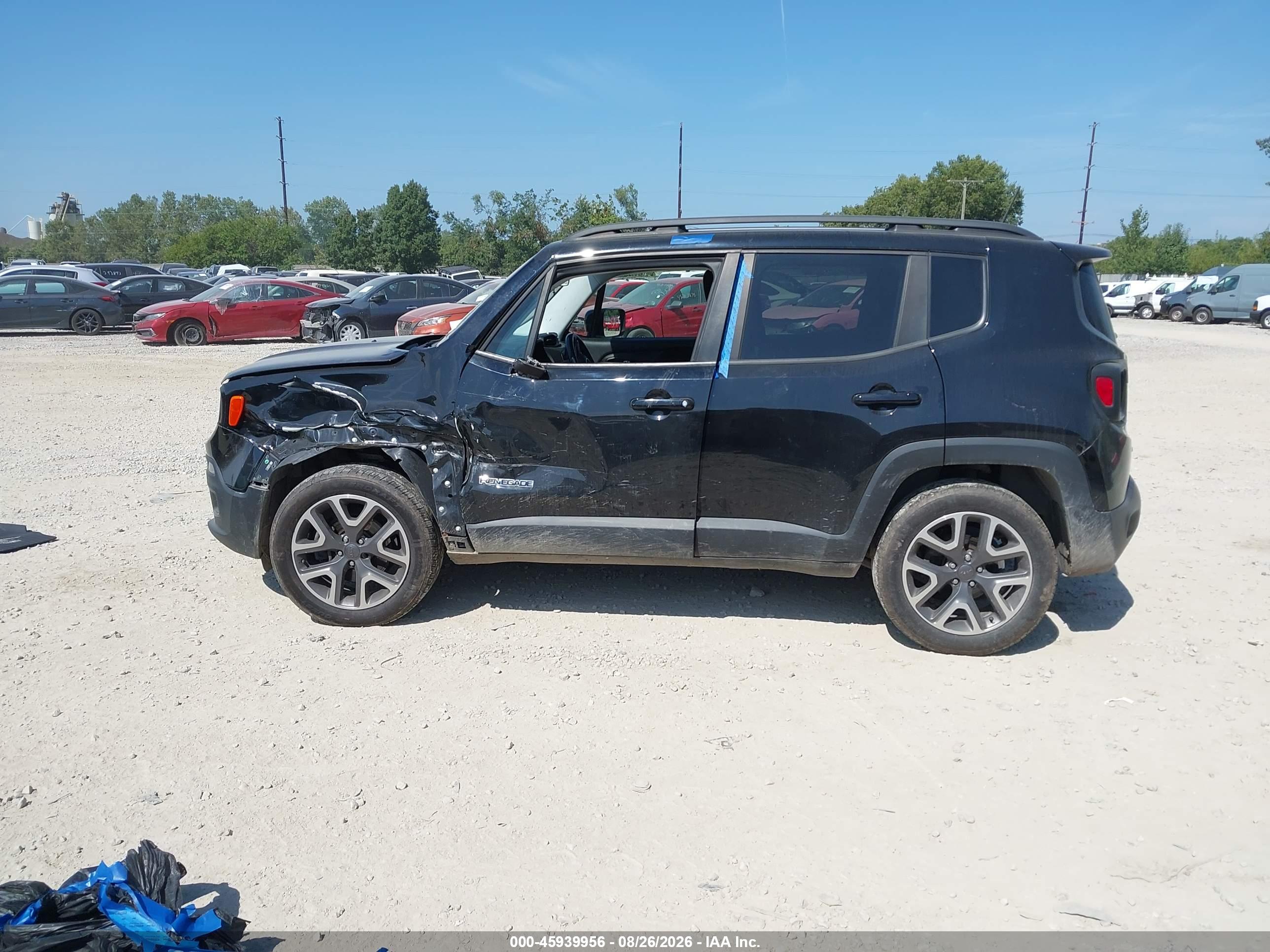 2017 JEEP RENEGADE LATITUDE 4X4