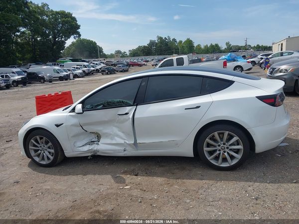 2021 TESLA MODEL 3 — I117