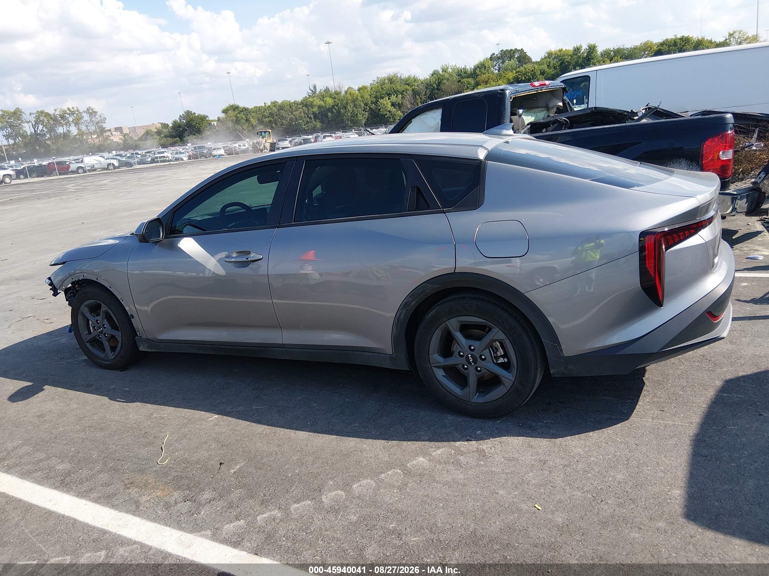 2025 KIA K4 LXS