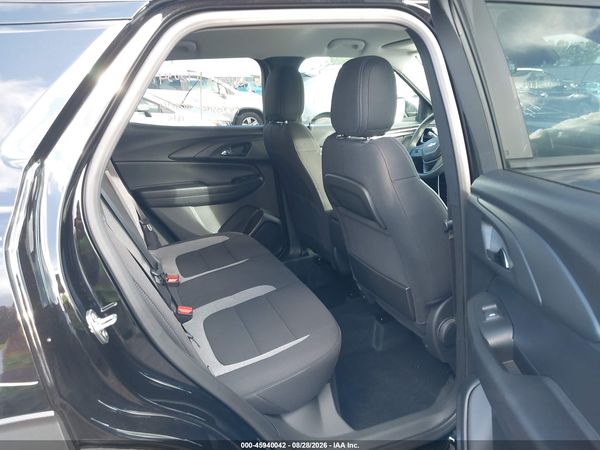 2026 CHEVROLET TRAILBLAZER AWD LS — I8