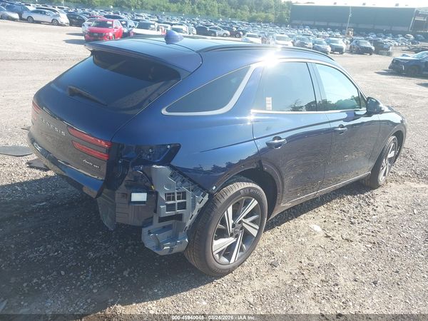 2026 GENESIS GV70 3.5T SPORT ADVANCED — I4