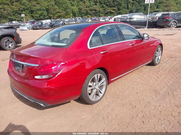 2016 MERCEDES-BENZ C 300 C300 — I4