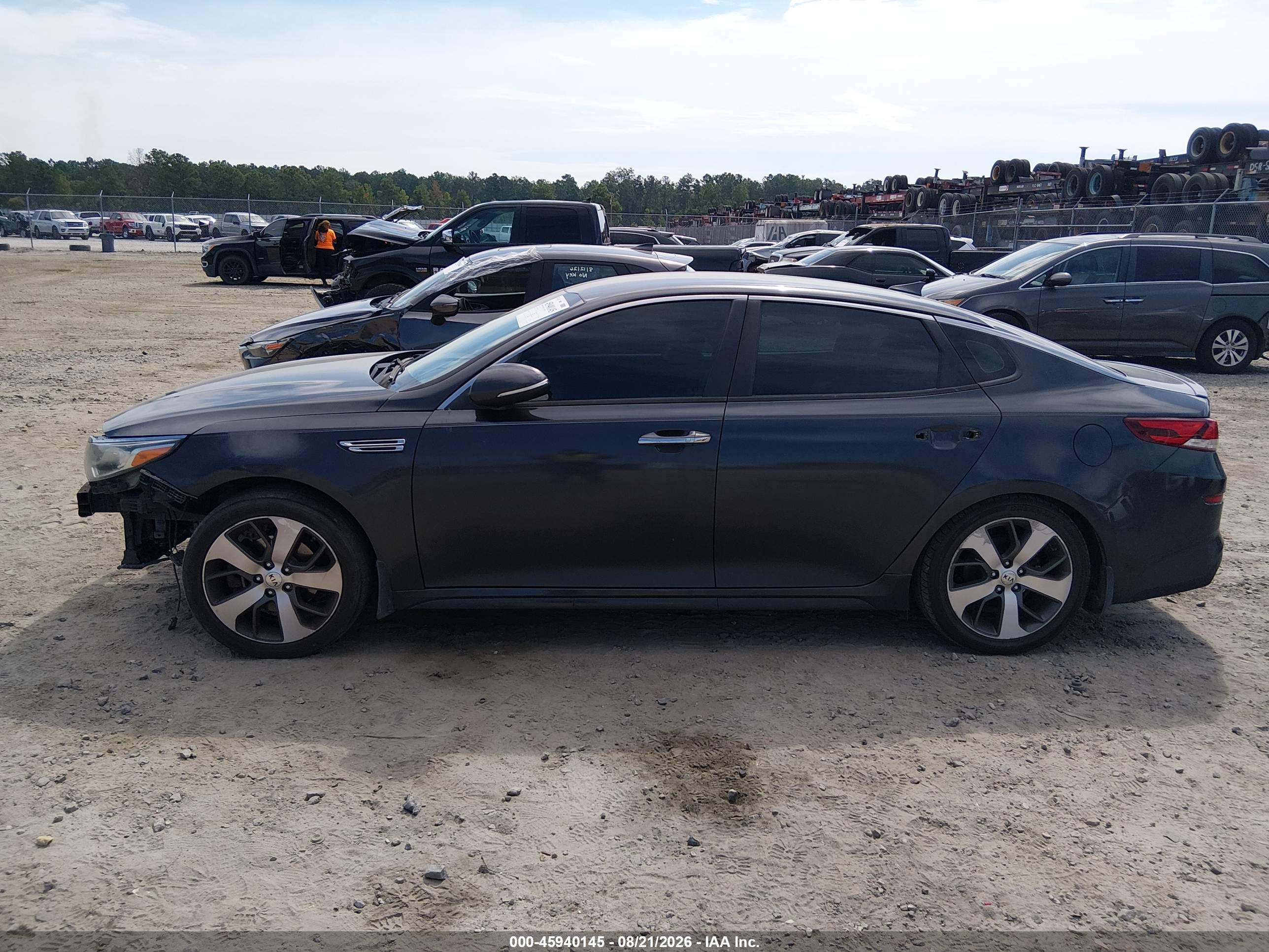 2019 KIA OPTIMA S