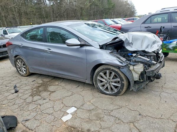 2014 HYUNDAI ELANTRA GLS (Middle)