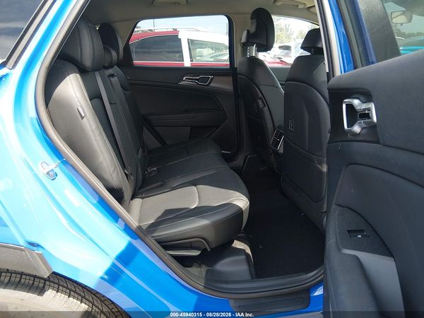 2026 KIA SPORTAGE EX — I8