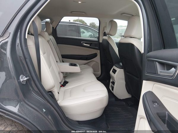 2021 FORD EDGE TITANIUM — I8