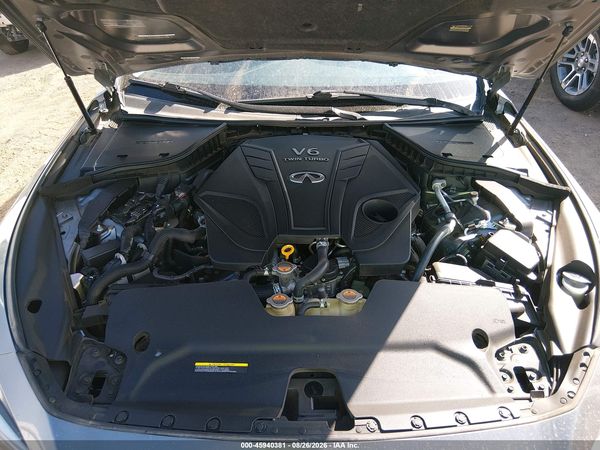 2020 INFINITI Q50 LUXE — I10