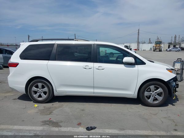 2016 TOYOTA SIENNA LE 8 PASSENGER
