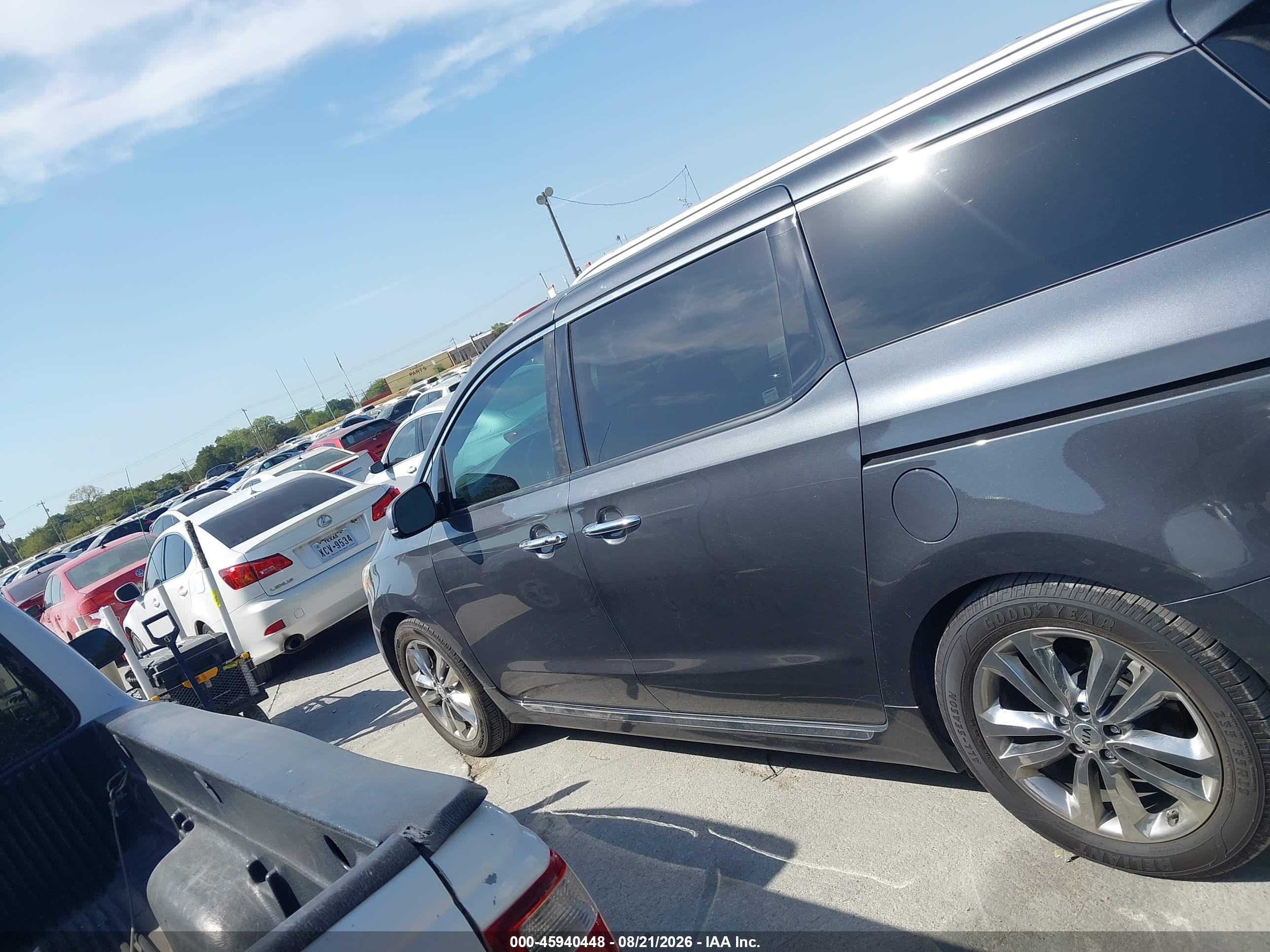 2016 KIA SEDONA SX LUXURY