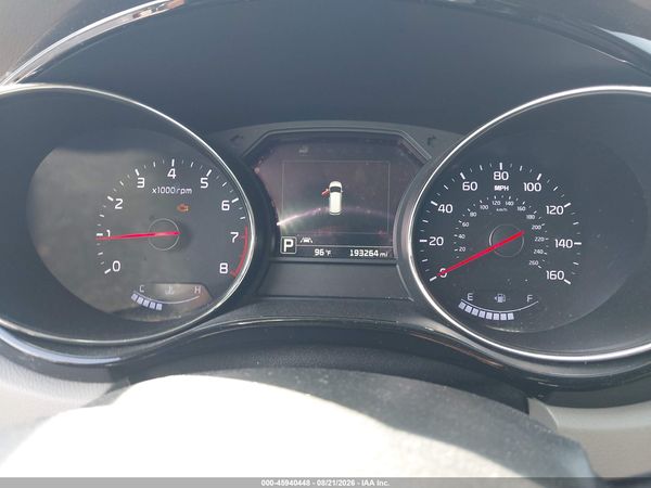 2016 KIA SEDONA SX LUXURY