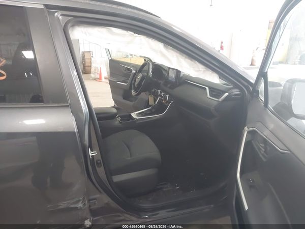 2019 TOYOTA RAV4 LE — I5