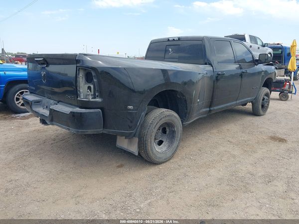2020 RAM 3500 BIG HORN  4X4 8' BOX