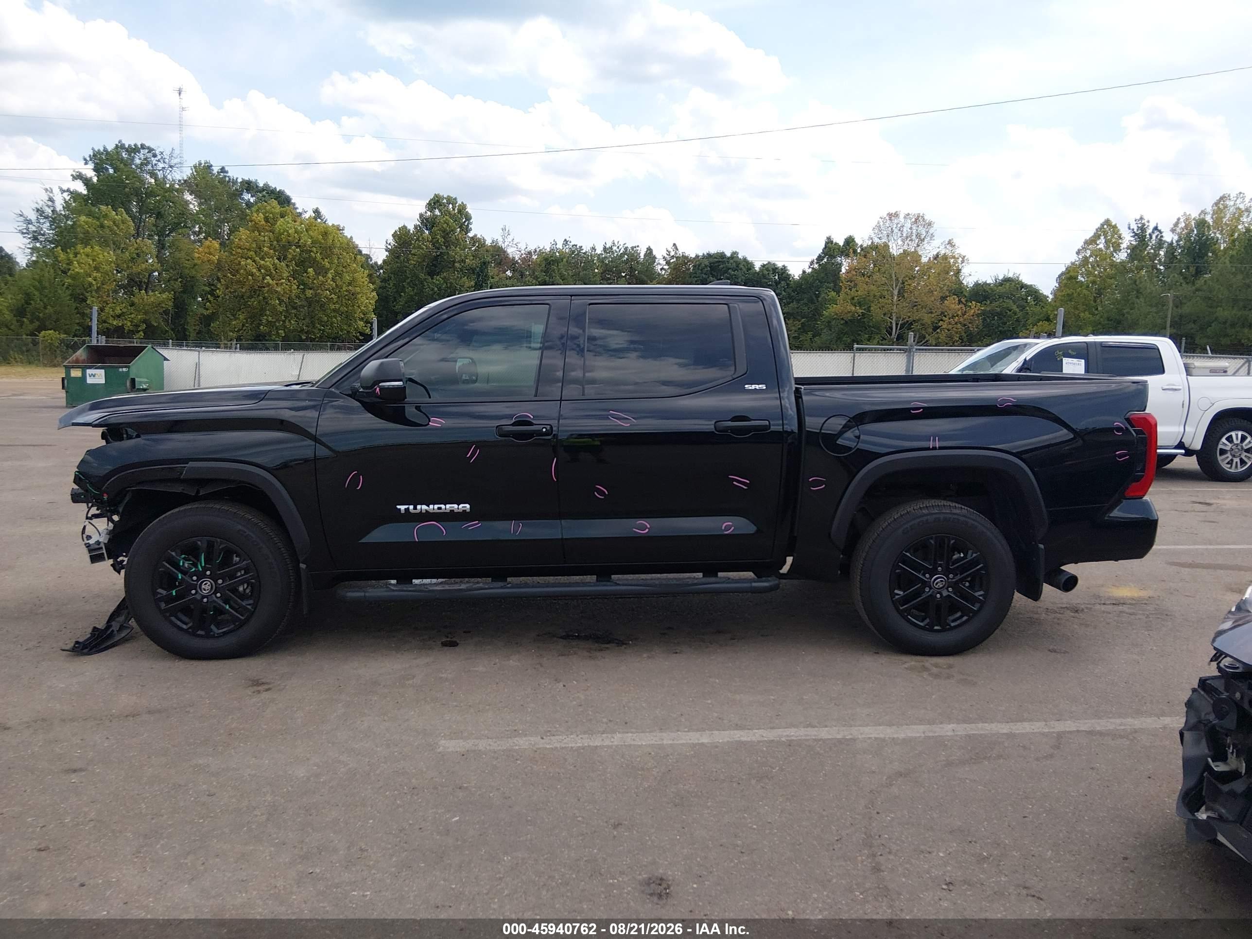 2026 TOYOTA TUNDRA SR5 CREWMAX 5.5' BED