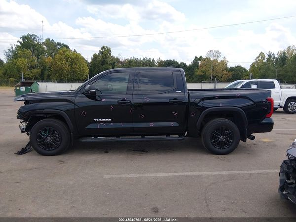 2026 TOYOTA TUNDRA SR5 CREWMAX 5.5' BED